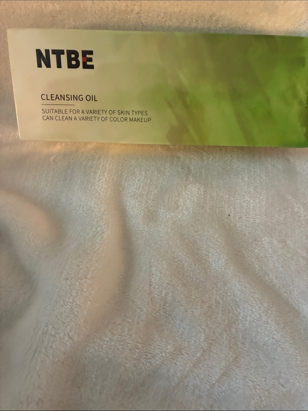 NTBEGreen Cleansing Oil - Gentle For all skin types. has plastic on box